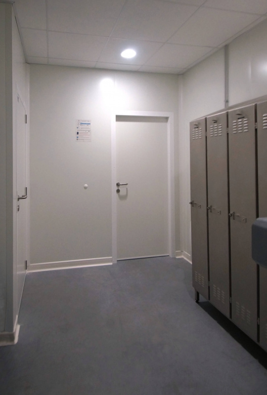 DSC06156 - vestiaire femme