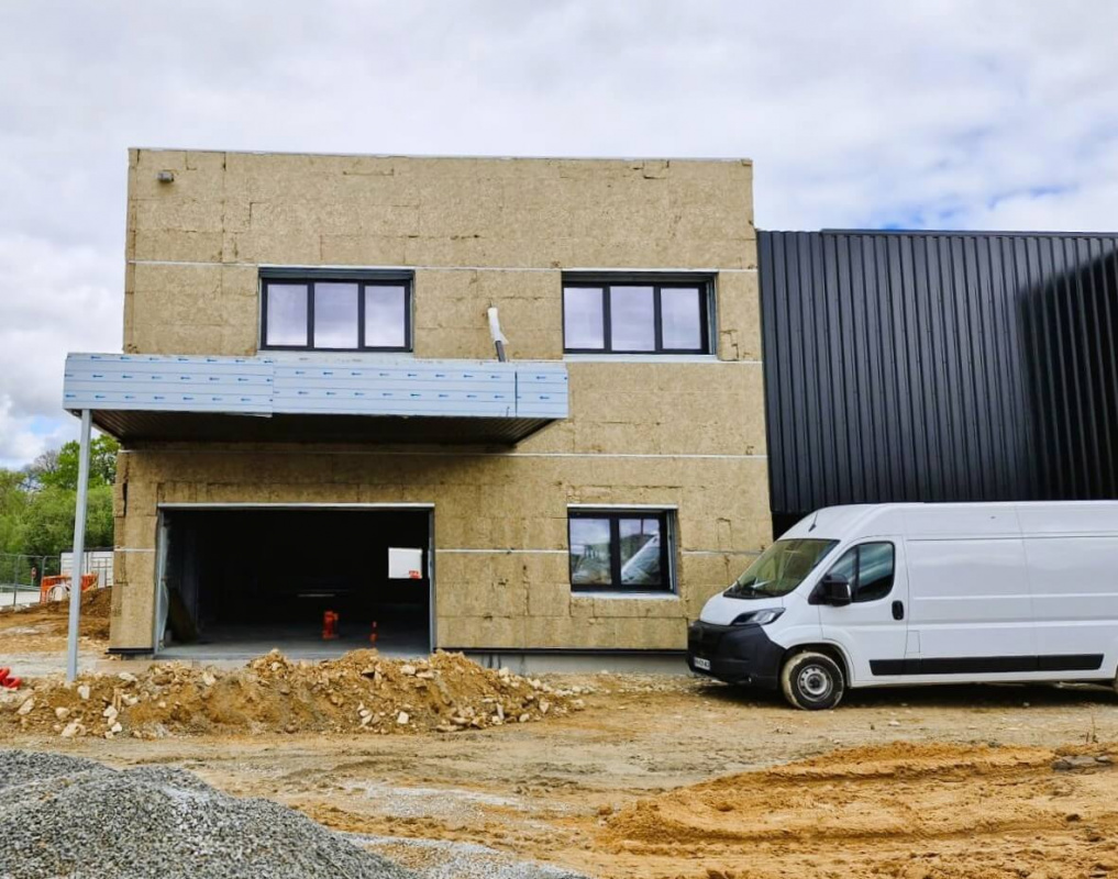 WhatsApp Image - devanture