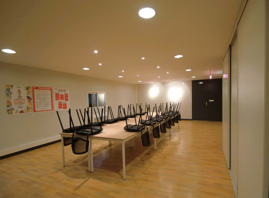 DSC06255 - salle de re?union